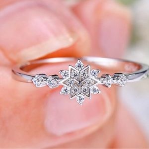 Snowflake Ring Silver Stamped 925